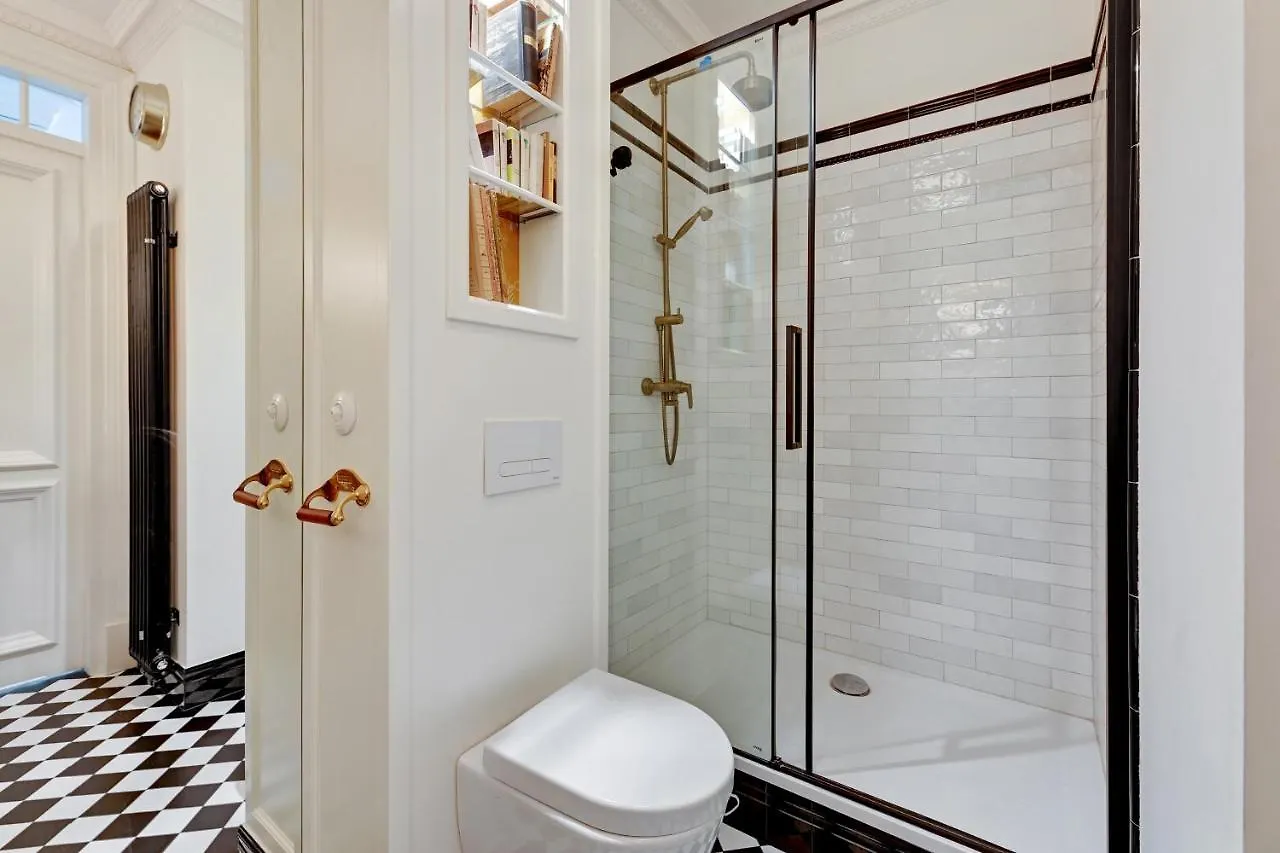 شقة Dom & House - Old Town Swietego Ducha غدانسك